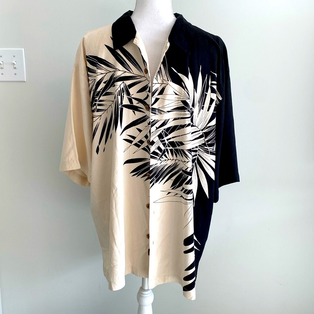 Tommy Bahama RELAX Awesome / Vintage Silk Black & Cream Hawaiian Shirt XL EUC